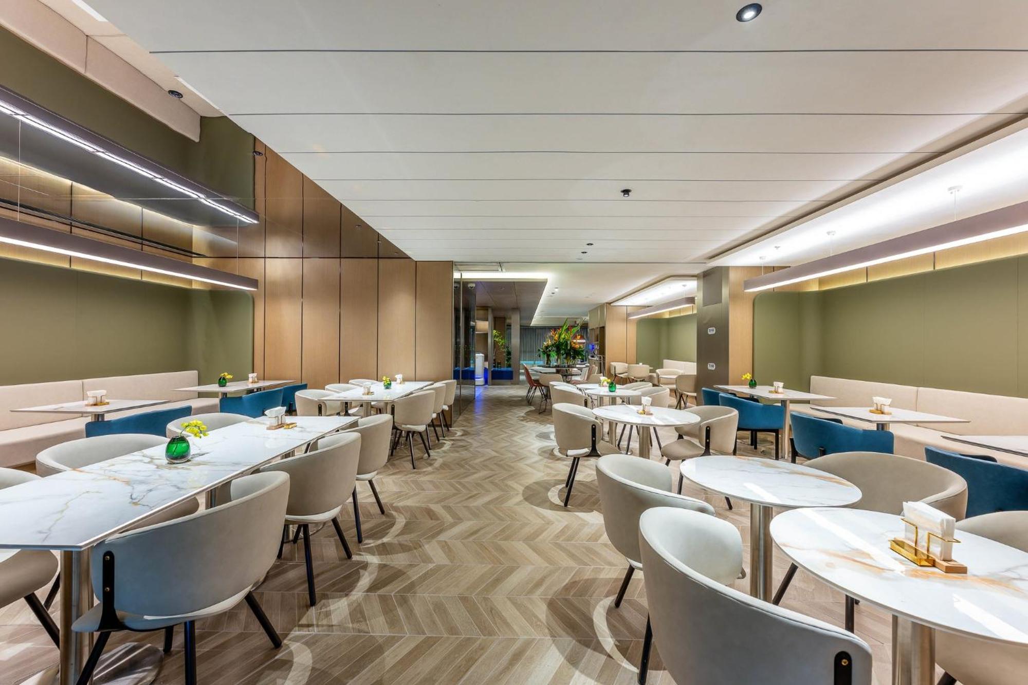 Holiday Inn Express Shanghai Jing'An Temple By Ihg ภายนอก รูปภาพ