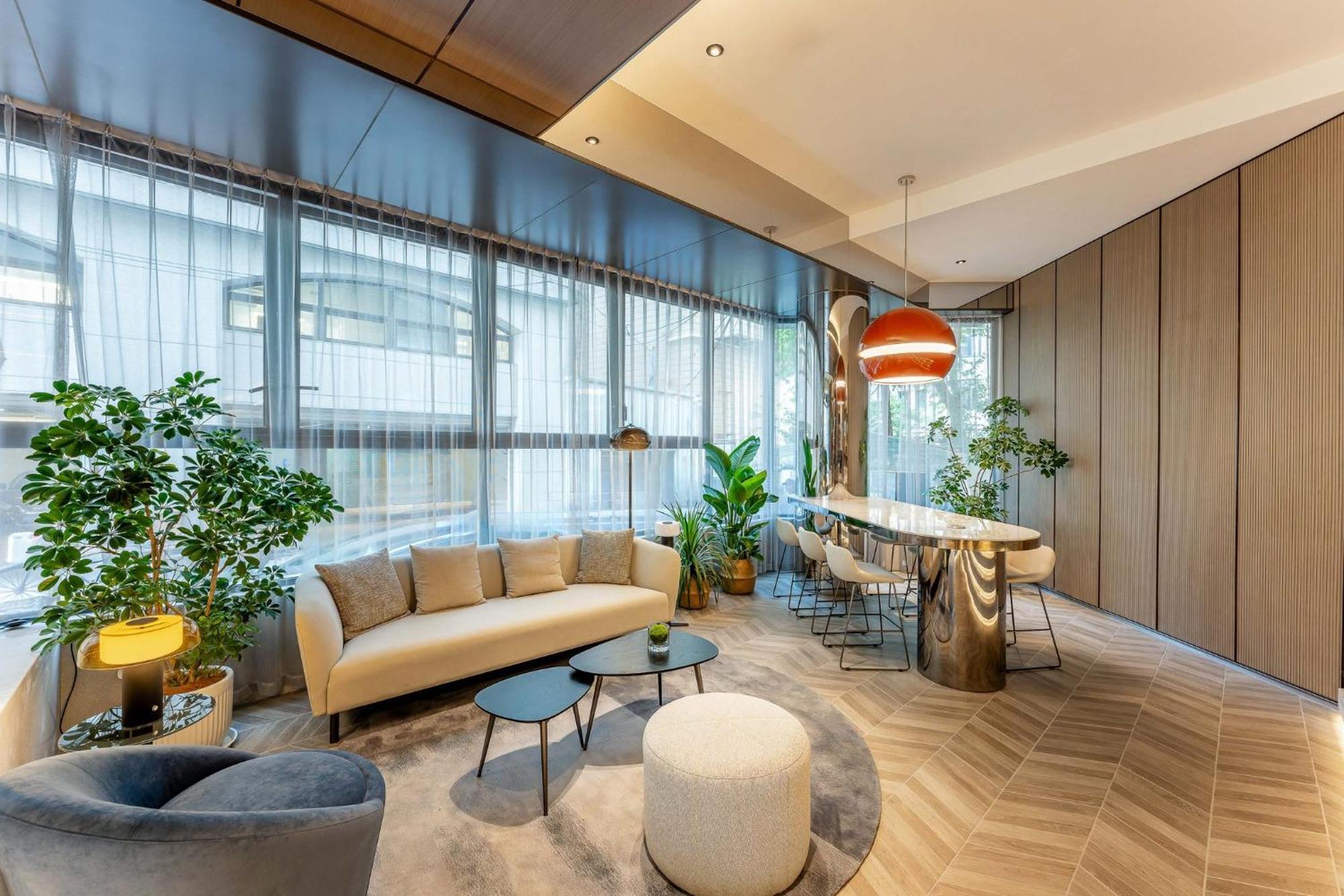 Holiday Inn Express Shanghai Jing'An Temple By Ihg ภายนอก รูปภาพ